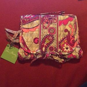 New Vera Bradley Paisley Meets Plaid Essentials Cosmetic Case